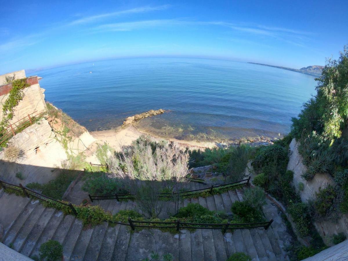 Magnolia Gialla Bed and Breakfast Trappeto  Εξωτερικό φωτογραφία